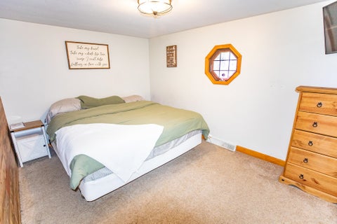 Tiny photo for 6122 E St Rd 14 Road, Rochester, IN 46975 (MLS # 202642897)