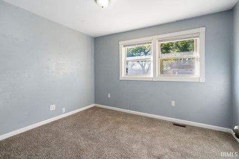 Tiny photo for 1404 W MULBERRY Street, Kokomo, IN 46901 (MLS # 202541475)