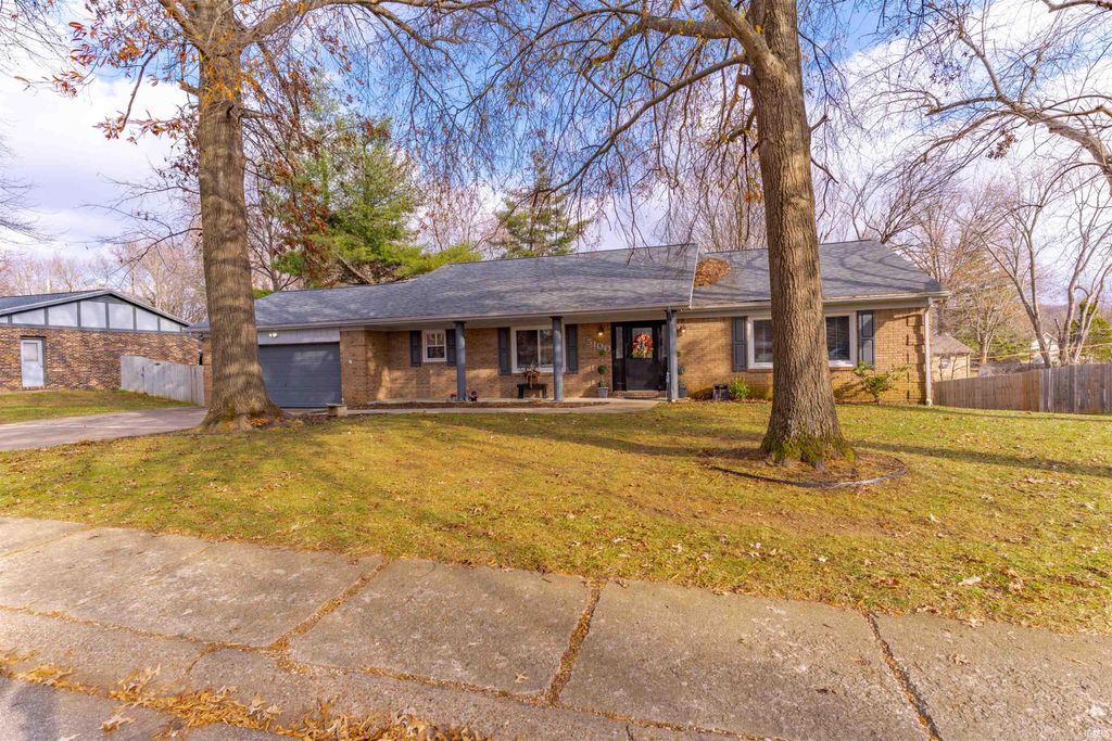 Photo of 5100 Jeffries Lane, Newburgh, IN 47630 (MLS # 202548455)