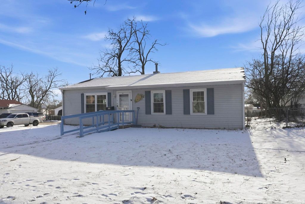 Photo of 714 Warwick Avenue, Fort Wayne, IN 46825 (MLS # 202602192)