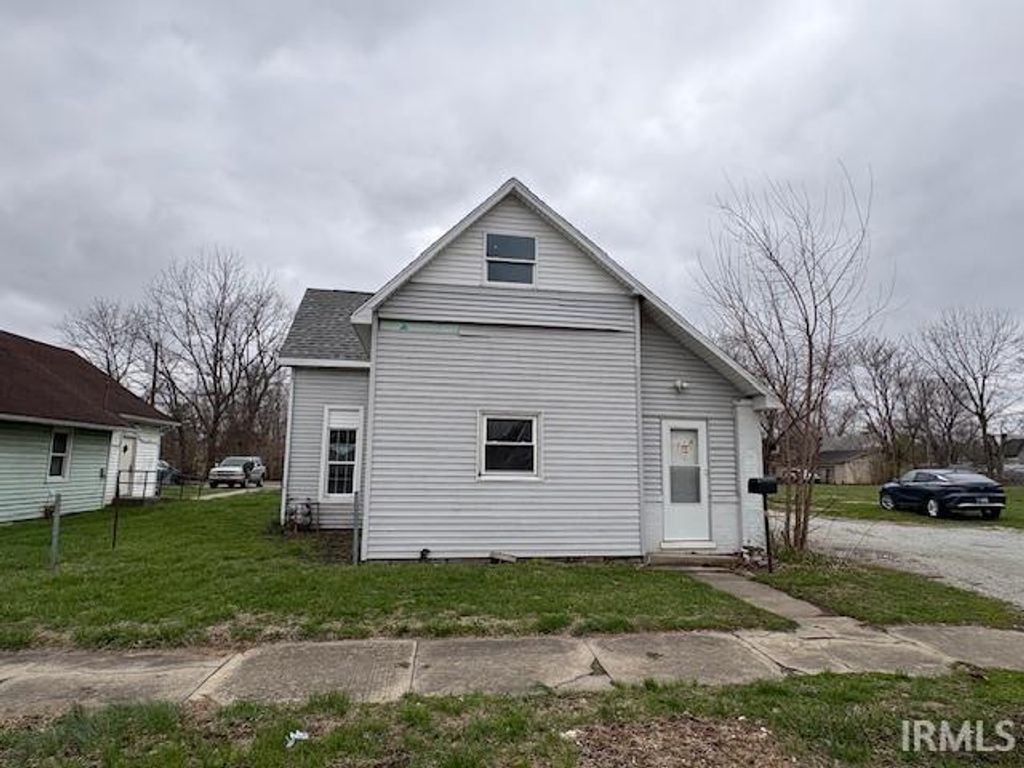 Photo of 2423 S Madison Avenue, Anderson, IN 46016 (MLS # 202610523)
