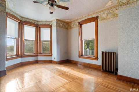 Tiny photo for 524 W Sycamore Street, Kokomo, IN 46901 (MLS # 202635195)