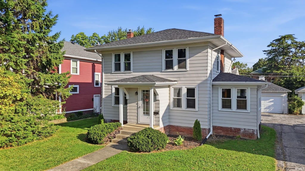 Photo of 1915 LYNN Avenue, Fort Wayne, IN 46805 (MLS # 202636507)
