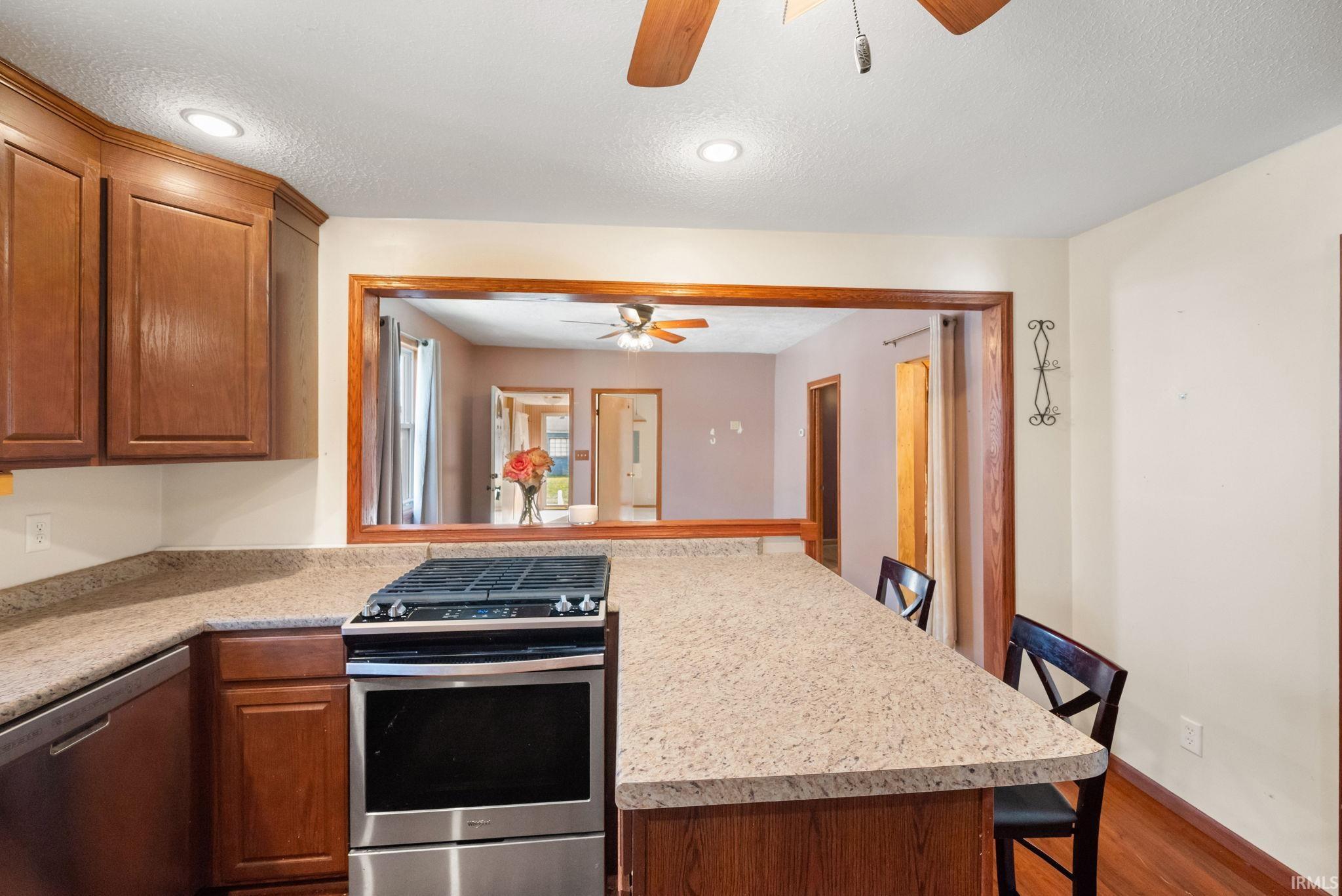 Frankfort, Indiana 46041, United States, 2 Bedrooms Bedrooms, ,1 BathroomBathrooms,Residential,Active,229832