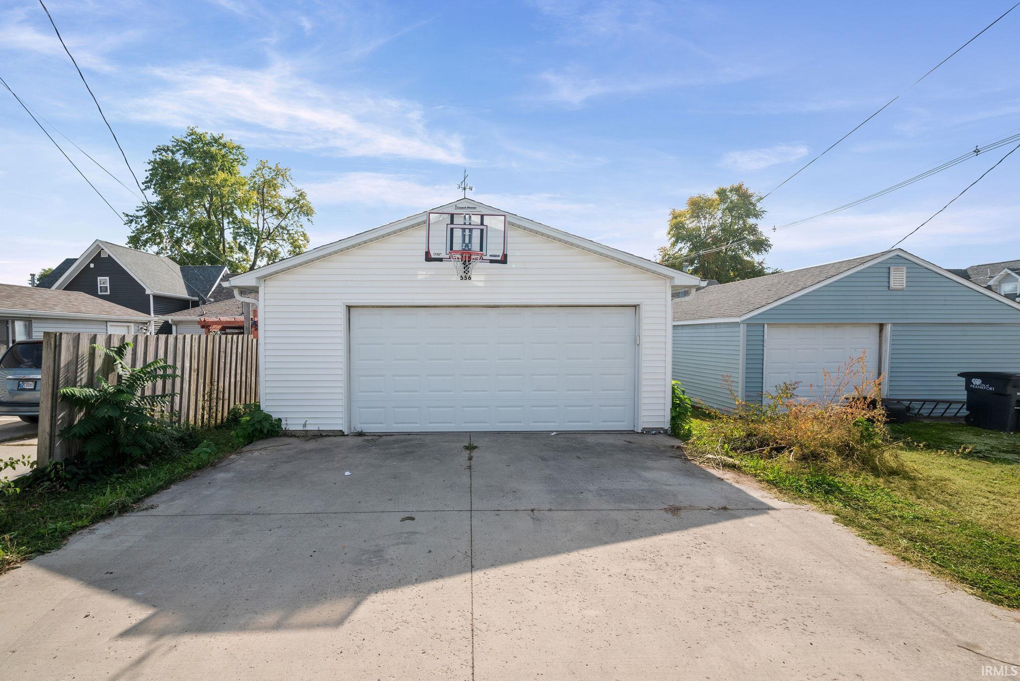 Frankfort, Indiana 46041, United States, 2 Bedrooms Bedrooms, ,1 BathroomBathrooms,Residential,Active,229832