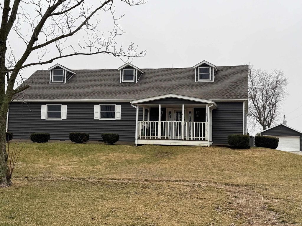 Photo of 4601 W County Road 700 S, Muncie, IN 47302 (MLS # 202607103)