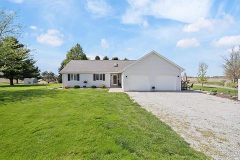 Tiny photo for 4573 S 200 E, Kokomo, IN 46902 (MLS # 202615869)