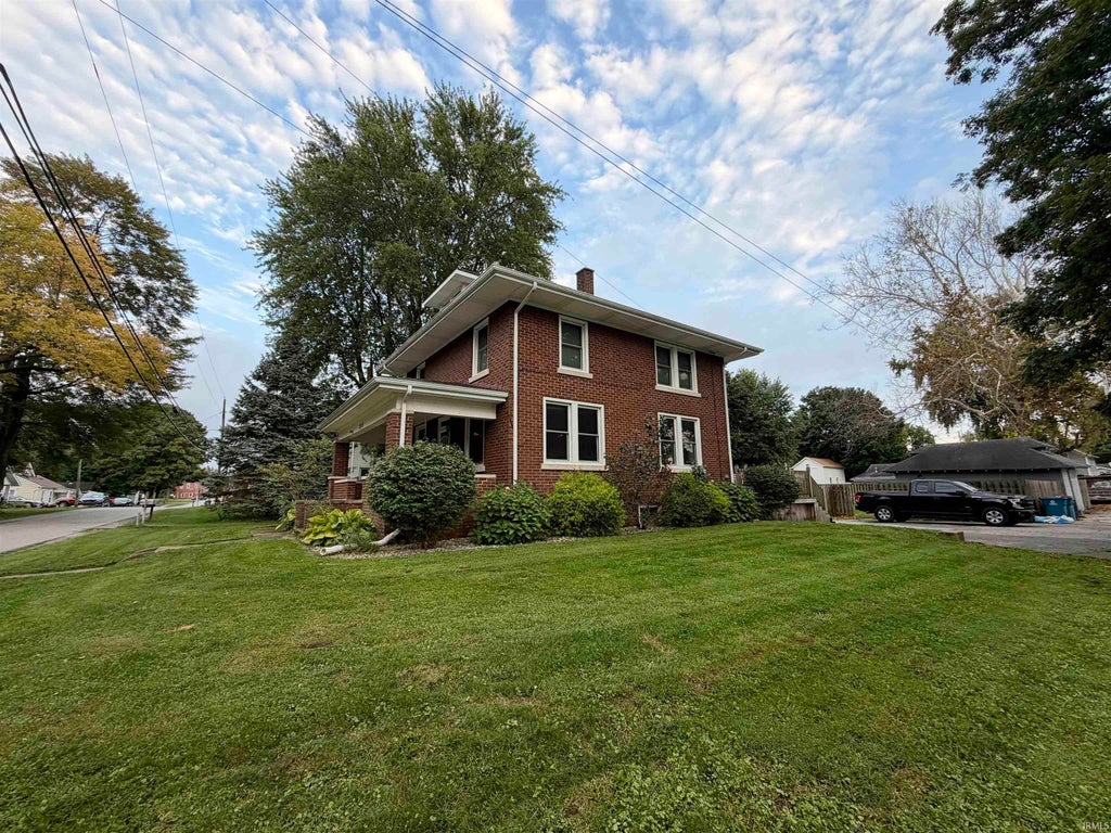 Photo of 2315 Hunter Street, Huntertown, IN 46748 (MLS # 202638586)