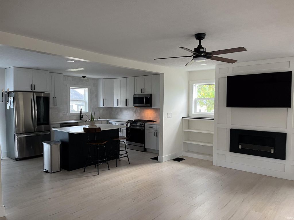 Photo of 1526 11th Street, Bedford, IN 47421 (MLS # 202539443)