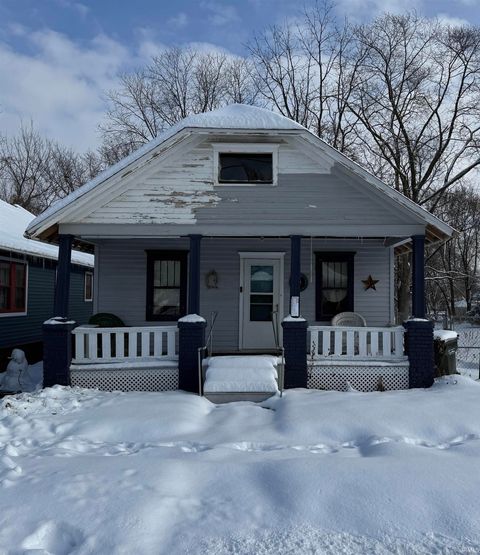 Photo of 814 Sancome Avenue, South Bend, IN 46628 (MLS # 202602518)