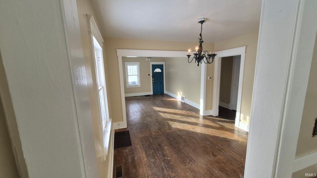 Photo of 814 Sancome Avenue, South Bend, IN 46628 (MLS # 202602518)