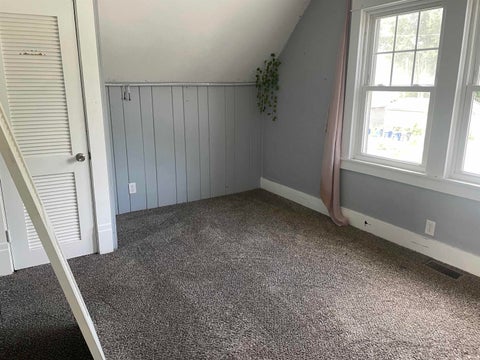 Tiny photo for 815 N Courtland Avenue, Kokomo, IN 46901 (MLS # 202626521)