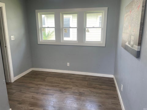 Tiny photo for 815 N Courtland Avenue, Kokomo, IN 46901 (MLS # 202626521)