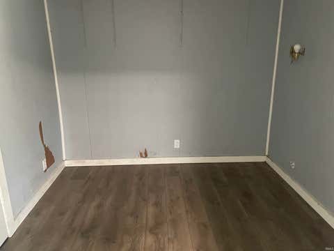 Tiny photo for 815 N Courtland Avenue, Kokomo, IN 46901 (MLS # 202626521)