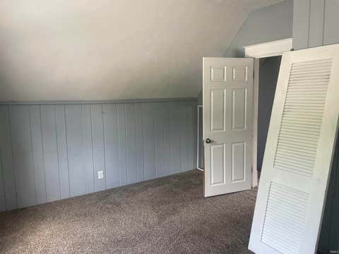 Tiny photo for 815 N Courtland Avenue, Kokomo, IN 46901 (MLS # 202626521)