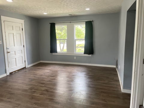 Tiny photo for 815 N Courtland Avenue, Kokomo, IN 46901 (MLS # 202626521)