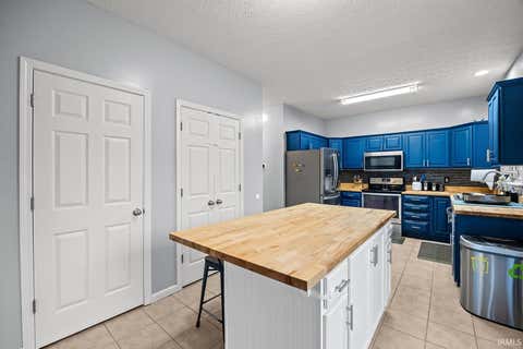 Tiny photo for 2304 Lasalle Lane, Lafayette, IN 47909 (MLS # 202633124)