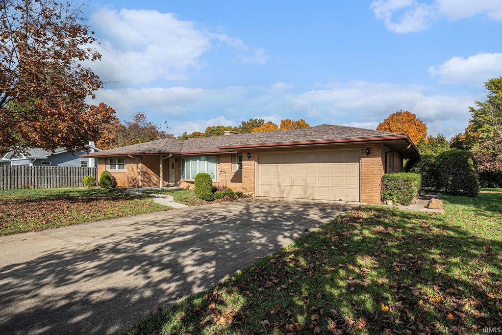 Photo of 28941 Alpine Lane, Elkhart, IN 46514 (MLS # 202544512)