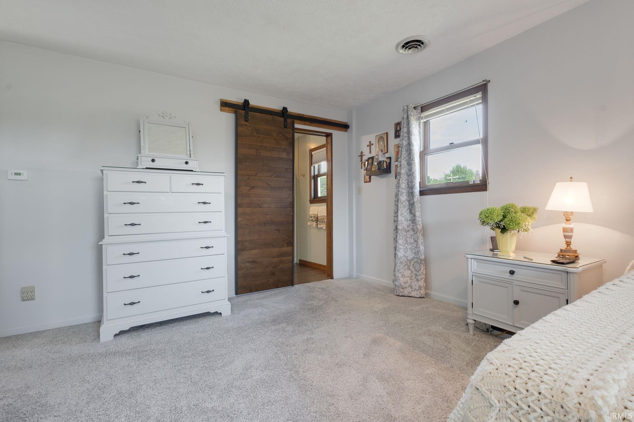 Mishawaka, Indiana 46544, United States, 5 Bedrooms Bedrooms, ,3 BathroomsBathrooms,Residential,Active,183838