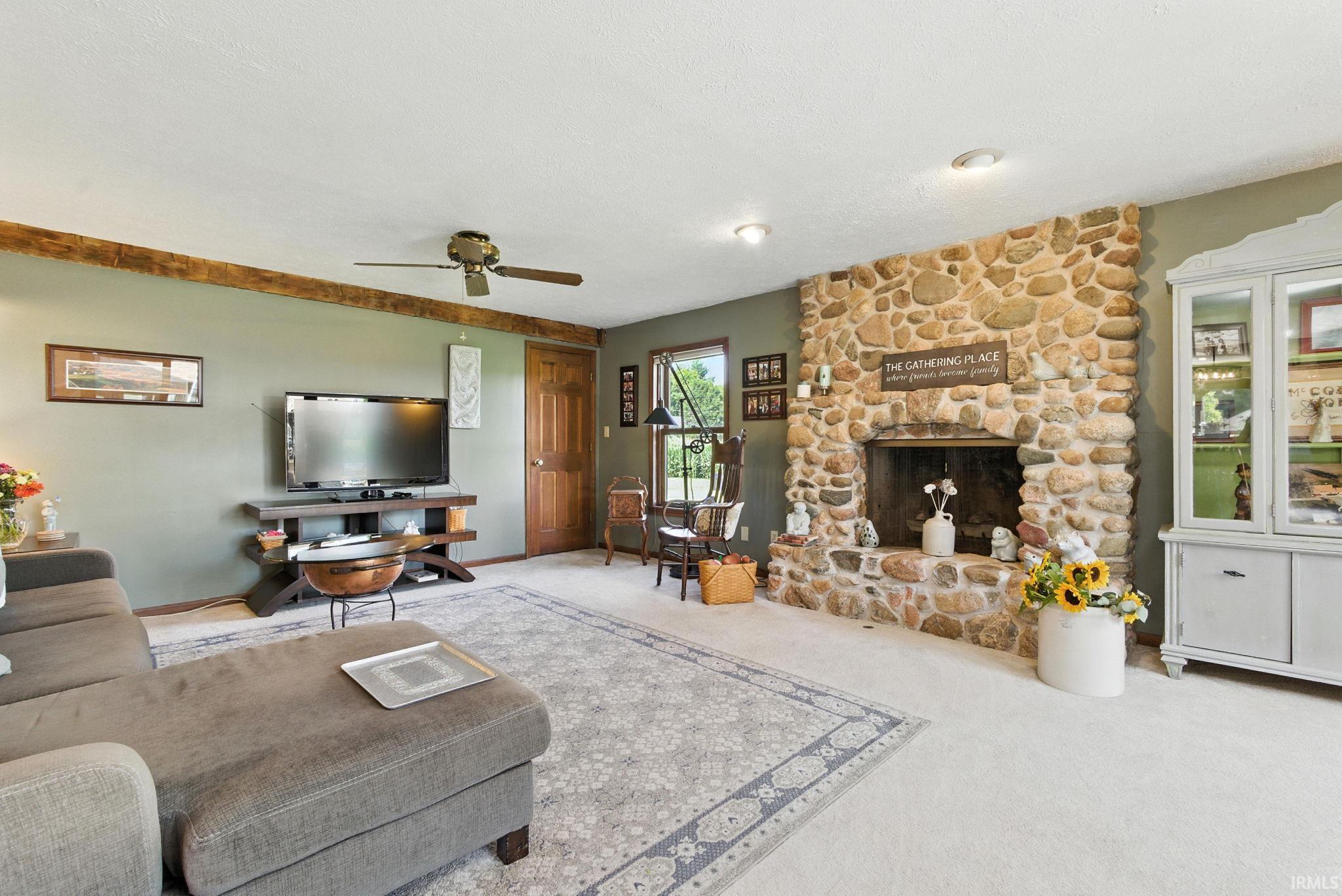 Mishawaka, Indiana 46544, United States, 5 Bedrooms Bedrooms, ,3 BathroomsBathrooms,Residential,Active,183838