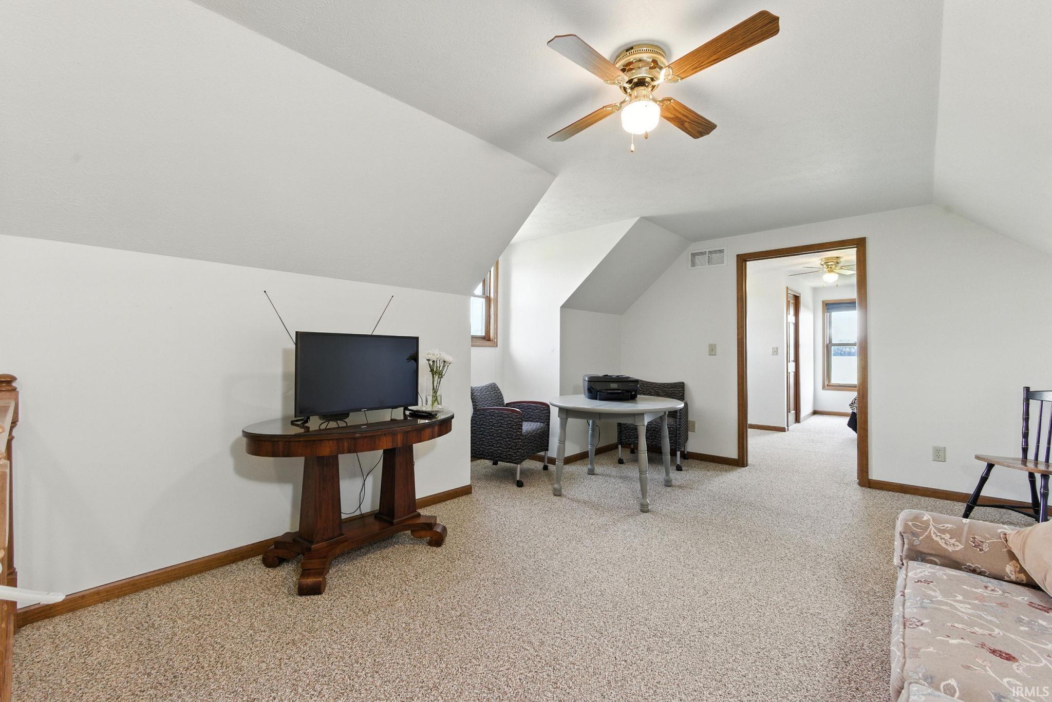 Mishawaka, Indiana 46544, United States, 5 Bedrooms Bedrooms, ,3 BathroomsBathrooms,Residential,Active,183838