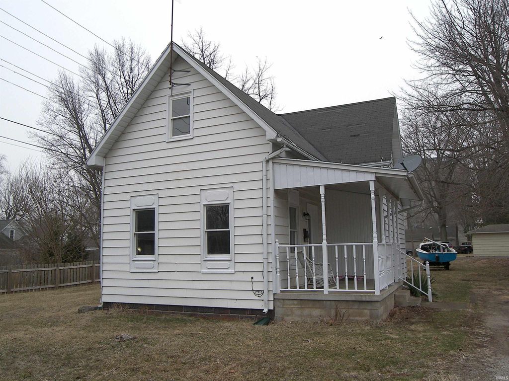 Photo of 203 W Market Street, South Whitley, IN 46787 (MLS # 202606811)
