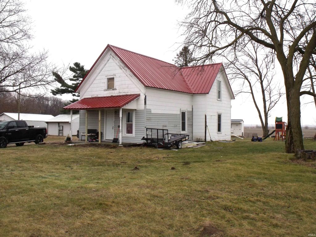 Photo of 5809 W 450 N, Winamac, IN 46996 (MLS # 202601059)