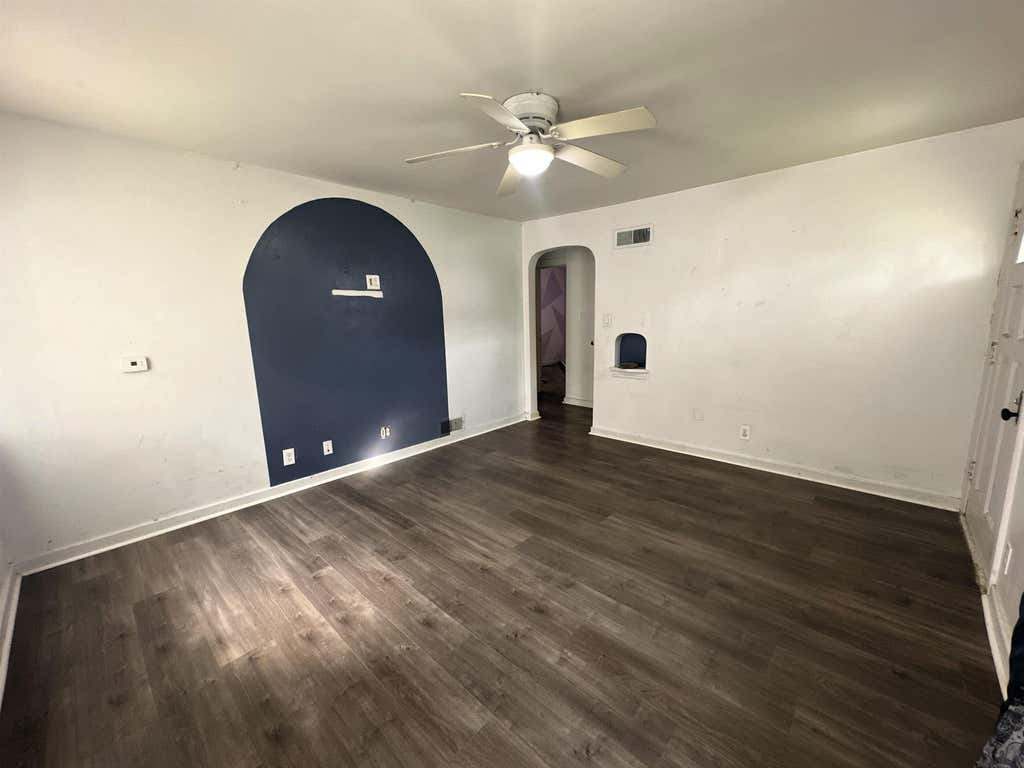 Photo of 3636 Felician Street, Fort Wayne, IN 46803 (MLS # 202633327)
