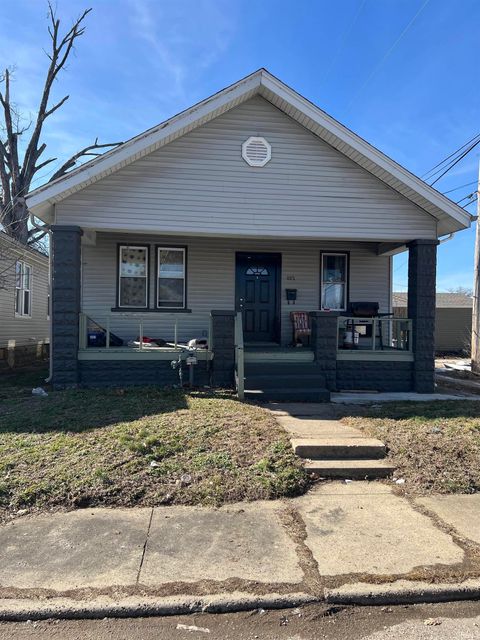 Photo of 1015 Henning Avenue, Evansville, IN 47714 (MLS # 202604636)
