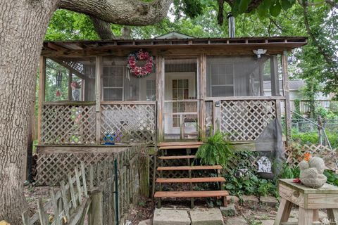 Tiny photo for 317 W 14th Street, Bloomington, IN 47404 (MLS # 202625449)