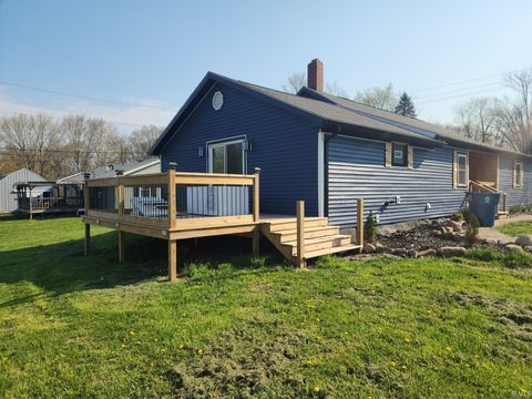 Tiny photo for 416 S Deer Creek Road, Galveston, IN 46932 (MLS # 202612189)