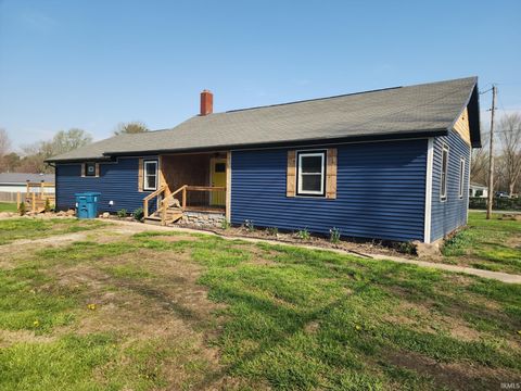 Photo of 416 S Deer Creek Road, Galveston, IN 46932 (MLS # 202612189)