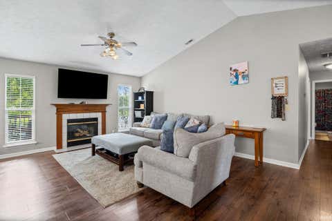 Tiny photo for 3407 Waverly Drive, Lafayette, IN 47909 (MLS # 202633198)