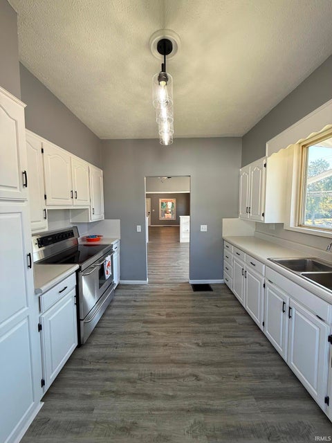 Tiny photo for 1904 Vinton Street, Lafayette, IN 47904 (MLS # 202643229)