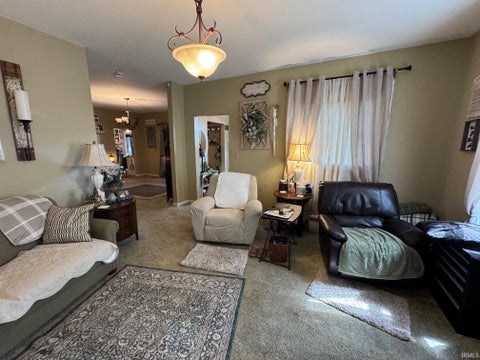 Tiny photo for 523 Fulton Avenue, Rochester, IN 46975 (MLS # 202624122)