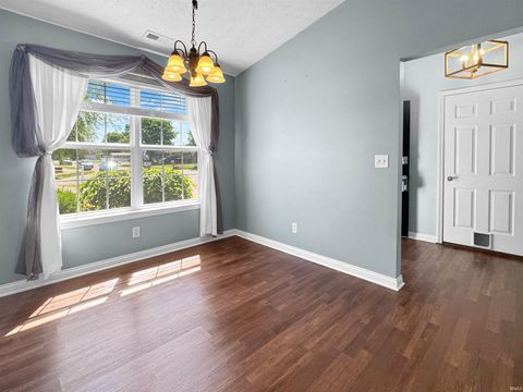 Tiny photo for 6002 Poinsettia Cove, Evansville, IN 47715 (MLS # 202617759)