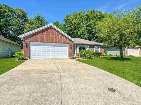Tiny photo for 6002 Poinsettia Cove, Evansville, IN 47715 (MLS # 202617759)