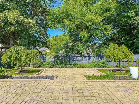 Tiny photo for 6002 Poinsettia Cove, Evansville, IN 47715 (MLS # 202617759)