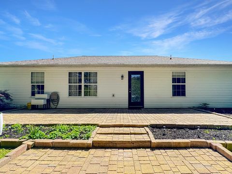 Tiny photo for 6002 Poinsettia Cove, Evansville, IN 47715 (MLS # 202617759)