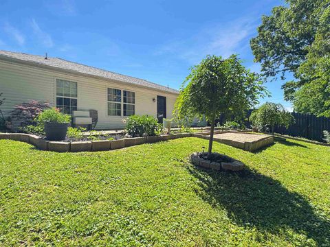 Tiny photo for 6002 Poinsettia Cove, Evansville, IN 47715 (MLS # 202617759)