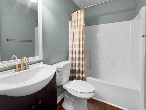 Tiny photo for 6002 Poinsettia Cove, Evansville, IN 47715 (MLS # 202617759)