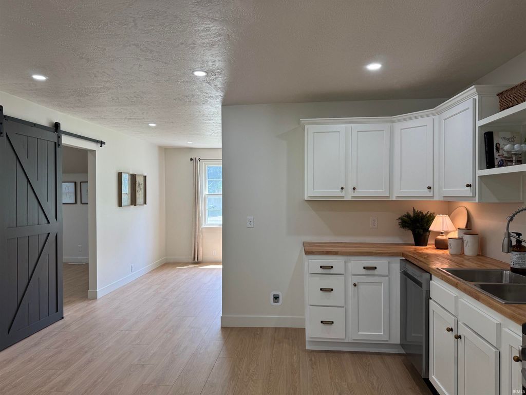 Photo of 156 S Miller Avenue, Albany, IN 47320 (MLS # 202619068)
