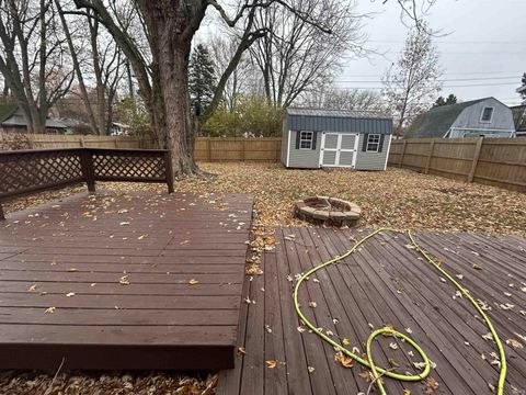 Tiny photo for 513 W Washington Street, Galveston, IN 46932 (MLS # 202546698)