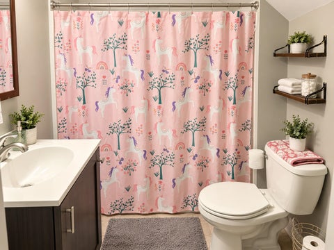 Tiny photo for 1313 Bissell Street, South Bend, IN 46617 (MLS # 202637785)