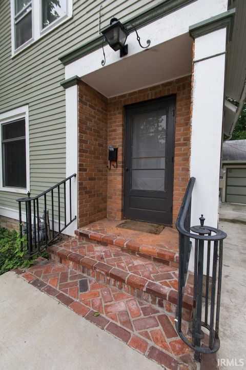 Tiny photo for 526 S Woodlawn Avenue #1 & 2, Bloomington, IN 47401 (MLS # 202607196)