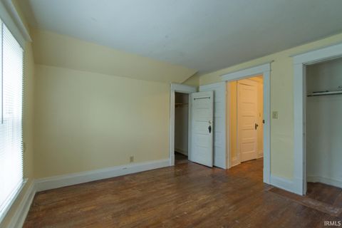 Tiny photo for 526 S Woodlawn Avenue #1 & 2, Bloomington, IN 47401 (MLS # 202607196)