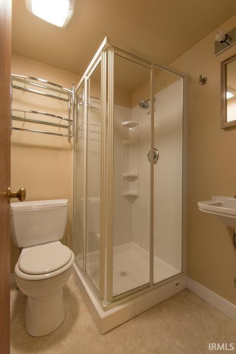 Tiny photo for 526 S Woodlawn Avenue #1 & 2, Bloomington, IN 47401 (MLS # 202607196)