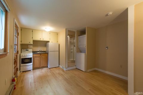 Tiny photo for 526 S Woodlawn Avenue #1 & 2, Bloomington, IN 47401 (MLS # 202607196)