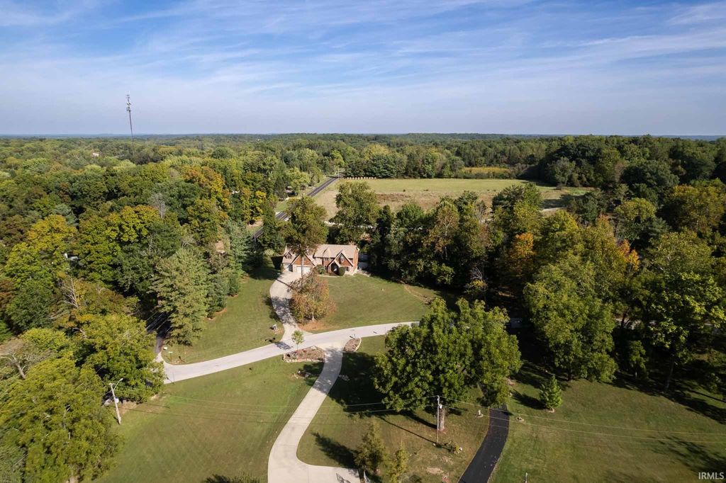 Photo of 4496 W Tanglewood Road, Bloomington, IN 47404 (MLS # 202600177)