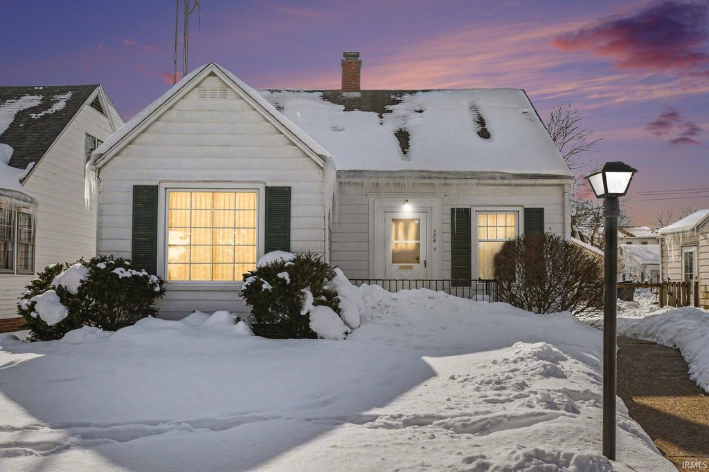 Photo of 506 W Angela Boulevard, South Bend, IN 46617 (MLS # 202604349)